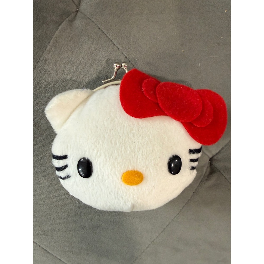 Sanrio Hello Kitty Plush Coin Purse White Faux Fur Kiss Lock Character Pouch